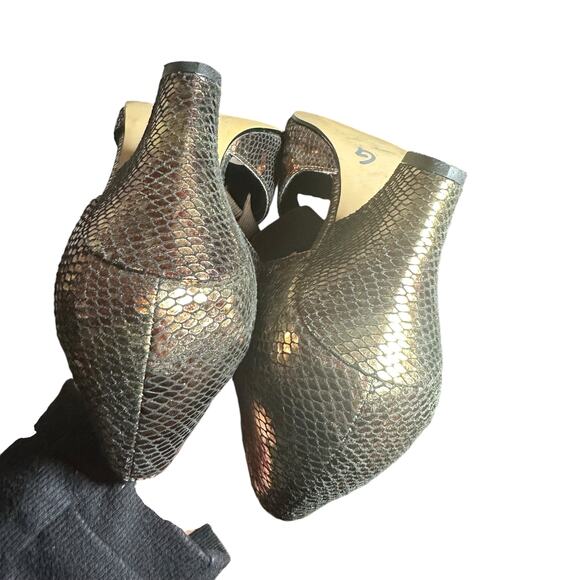 Ros Hommerson peep toe heel comfort size 10 1/2 Wide brown and gold snake skin - Picture 9 of 11
